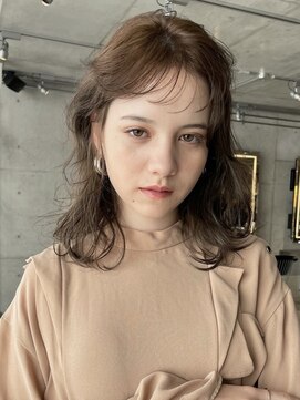 スクリーン(SCREEN) ミディアムヘア/暗めカラー/グランマッシュ/三宮/元町