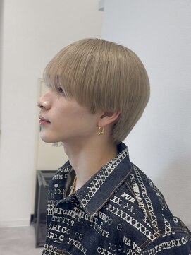 オーシャントーキョーオーバー 渋谷(OCEAN TOKYO OVER) シースルーラウンドマッシュニュアンスフェザーパーマ