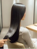 バイエイト(X８)&nbsp;ツヤ、髪質改善が叶う魔法のようなシンデレラトリートメント