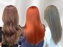 ブリーチ、ダブルカラー、ハイライトなどお客様のイメージに合わせたトレンドカラーが大人気！