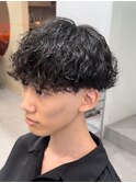ボリュームを抑えた波巻きスパイラルマッシュ◎