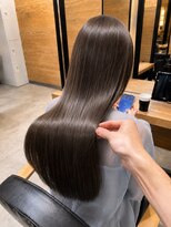 ラックスビーギャラリー なんば駅前店(LUXBE GALLERY) 髪質改善 アッシュグレージュ 大人ロング トリートメント