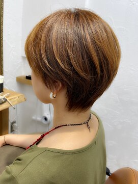 ミッシェル アフロート(michelle afloat) 立体髪で小顔・小頭効果。360°美の立体技術＊3DCurve