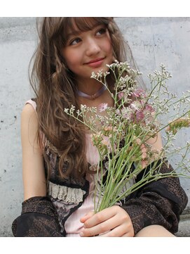 ソルトウォーター(SALT WATER) susaki【外国人風Wカラー】グレージュ