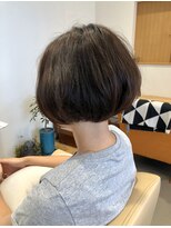 ヘアーウニール(Hair Unir)&nbsp;ハネずにおさまるディスコネクトボブ