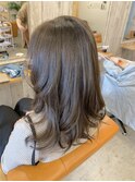 グレージュロング