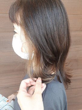 ヘアリゾートハピネス インナーカラー×ミルクティーベージュ