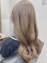 ジゼル 博多(GiseL)&nbsp;中明度ベージュ/ Gisel  @avlon0805 [博多駅前]