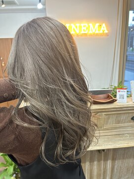 シネマ(CINEMA) ミルクティーベージュ