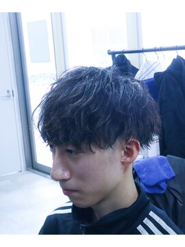 イコール(equal) ツイストスパイラルツーブロックマッシュ