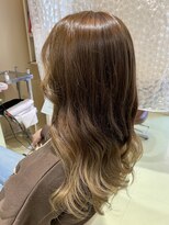 アズール 草加(azule)&nbsp;グラデーションカラー　ベージュ[草加／草加駅東口]