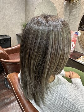 サニア(SUNXIA) 脱白髪染め×グレイッシュブルー