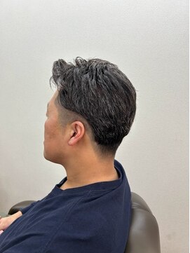 レジーア(Regia) アイロンパーマ