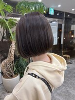 エイミー(amy.) 頭の形がキレイに見えるボブ