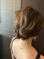 ファムバイアヴァンス(Femme by AVANCE.)&nbsp;【@篠澤】リボン風シニヨンアレンジ