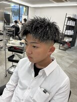 ハイセンス セカンド(HISENSE second)&nbsp;メンズカット×パイルツイスト×ホワイトハイライト【TAIKI】