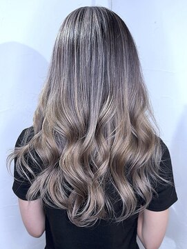 ブレイズヘアー(BLAZEhair) 【ブラウン系透明感】ナチュラルバレイヤージュ×ブリーチ２回