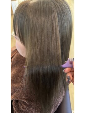 髪質改善酸性ストレート