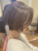 ヘアーグロウ 30代40代50代ひし形ショート前髪なしショートレイヤーブラウン