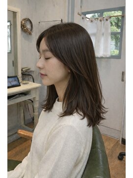 シュシュ(Chou Chou) やわらか質感のナチュラルミディ