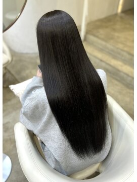 レア 表参道(L'ea) 大人ガーリーダークアッシュ似合わせカットミディアムレイヤー