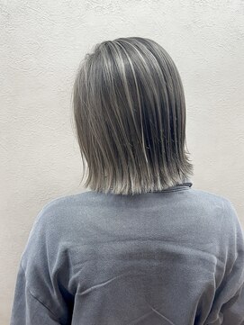 アムドット(Amu.) バレイヤージュケアブリーチダブルカラー