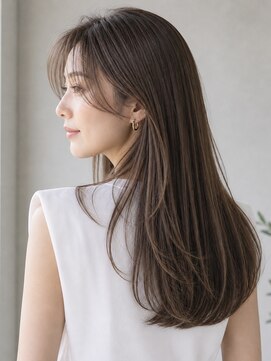 サーカス バイ ビュートリアム 青山(CIRCUS by BEAUTRIUM) 白髪ぼかしハイライトカラー/レイヤーカット 30代40代