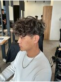 スペインカール ハイライトカラー メンズカット メンズパーマ