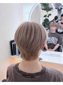 ミルクティーベージュ