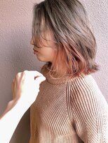 ワール(whirl.)&nbsp;インナーカラー×切りっぱなしミディアム☆