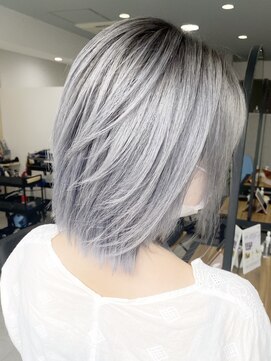 サニー 西中島店(sunny.) シャドールーツグレー×ウルフボブ