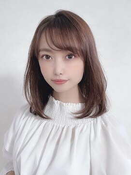 ジュネス 銀座(JYUNESU) 大人ミディアムナチュラルストレートペールベージュ透明感/銀座