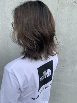ビューティーリゾート アカヒゲ(Beauty Resort AKAHIGE) 秋冬必見カラーリング/深みのあるグレーアッシュ