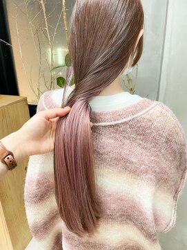 テトヘアー(teto hair) インナーカラー　ピンクカラー　ツートーン　薄ピンク　ロング