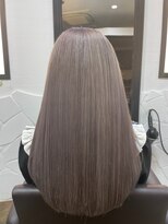 ヘアメイク コモレビ(hairmake komorebi) 【菅原淳之介】ホワイトグレージュ 【デザインカラー】