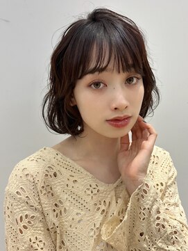 ホスタ 大阪梅田店(fosta) ベージュインナーカラーショートボブレイヤーミディアム前髪