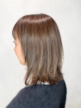 リコラックスビー 中百舌鳥(LICO LUXBE) ミディアムグレージュ