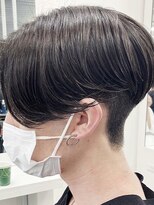センターパートニュアンスパーマワンカールパーマ韓国コンマヘア