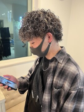 エクファフォーメン(EX-FA FOR MEN) カルマパーマ/ベリーショート/ダークアッシュ/ニュアンスパーマ