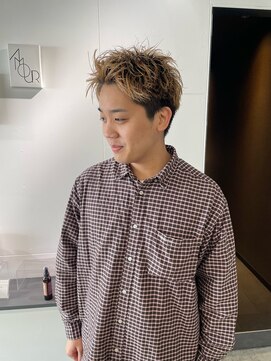 キング 高槻(K!ng) 縮毛矯正髪質改善ハイライトレイヤーカット高槻美容室エクステ