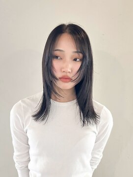オアズヘアービィグラッド(ORe'S HAIR BE GLaD) レイヤースタイル【新潟/ロングレイヤー/黒染め】