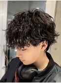 天神大名波巻きパーマツイストスパイラルパーマッシュメンズ20代