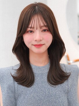 アンアミ シブヤ(Un ami shibuya) 【TOMI】レイヤーカット/くびれヘア/前髪カット