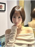 コンパクトボブ外ハネボブイルミナカラー