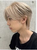 渋谷メンズブリーチカラーミルクティーベージュセンターパート