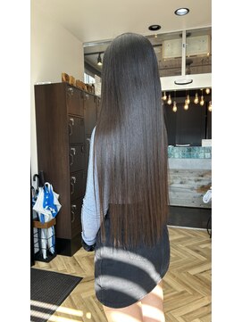 グローバルヘアー バランス(global hair BALANCE) ストレートロング