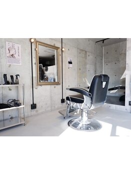 1席だけのマンツーマン施術だから相談しやすい◎丁寧なカウンセリングと、高クオリティな技術の虜に♪