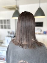 ヴィフ ヘアアンドデザイン(Vif hair&design)&nbsp;グラデーションミルクティーベージュ×ぱっつんロブ