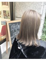 ヘアーワークス アンビエント(Hair works Ambient) 【ambient_ayaka】ミルクティーベージュ
