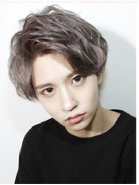 ヘアリゾートユア 新大久保店(hair resort YuA) メタリックグレー